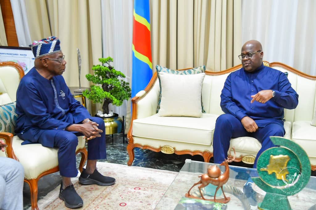*Guerre à l’Est de la RDC : Félix Tshisekedi s’entretient avec l’ancien président nigérian Olusegun Obasanjo sur l’intensification de la diplomatie régionale*