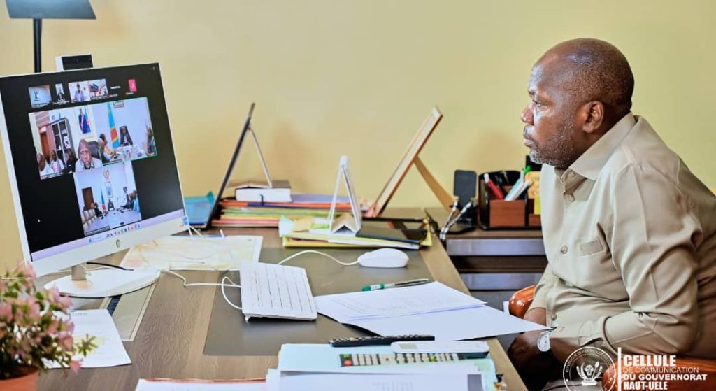 *Haut-Uele : le Gouverneur Jean Bakomito présente les avancées et défis de la riposte contre Ebola au VPM Jacquemin Shabani*